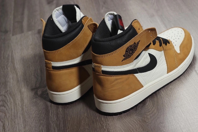 Air-Jordan-1-ROY-Rookie-of-the-Year-555088-700-Release-Date-2.jpg