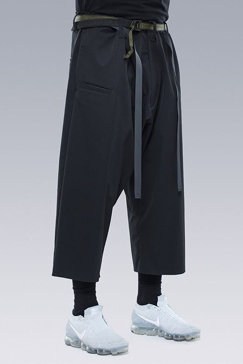 Errolson-Hugh-ACRONYM-lookbook-10.jpg