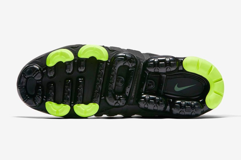 nike-air-vapormax-95-neon-official-release-info-6.jpg