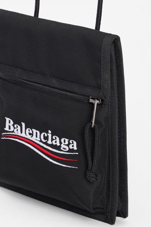 balenciaga-fall-winter-2018-shoulder-bag-release-004.jpg
