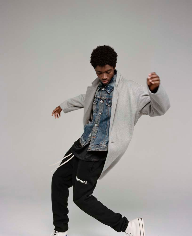 https_2F2Fhypebeast.com2Fimage2F20182F082Fessentials-fall-winter-2018-campaign-converse-07.jpg