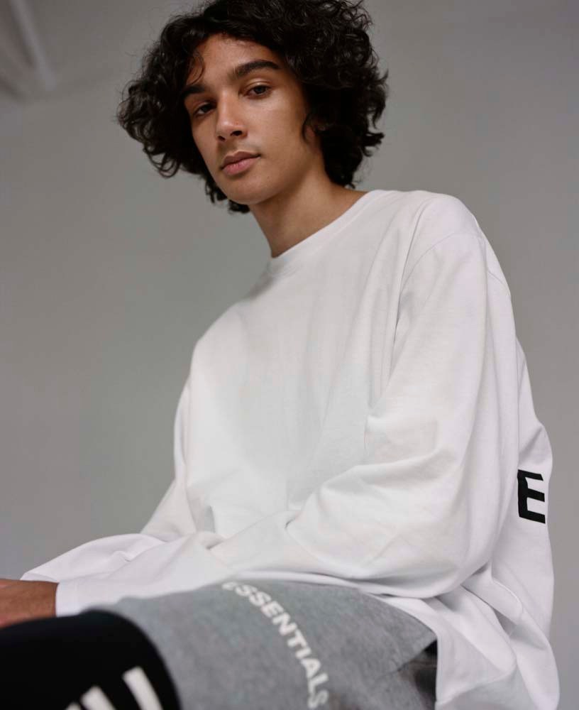 https_2F2Fhypebeast.com2Fimage2F20182F082Fessentials-fall-winter-2018-campaign-converse-25.jpg