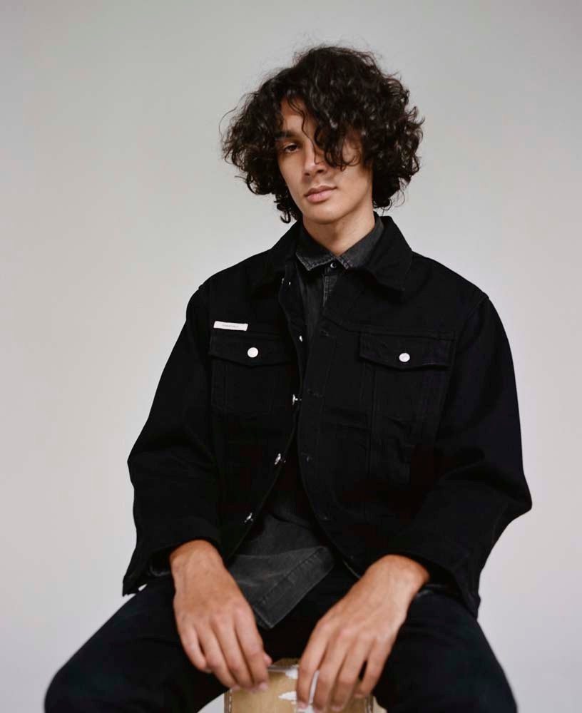 https_2F2Fhypebeast.com2Fimage2F20182F082Fessentials-fall-winter-2018-campaign-converse-21.jpg
