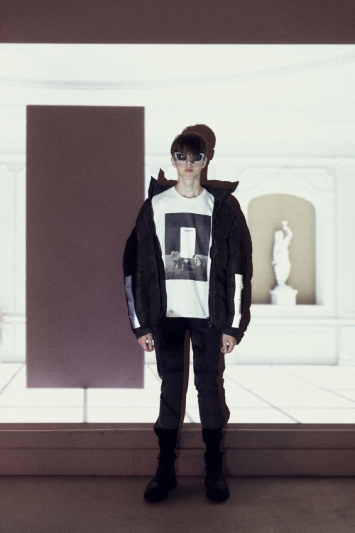 undercover-fall-winter-2018-2001-a-space-odyssey-hbx-editorial-11.jpg