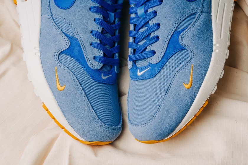 https_2F2Fhypebeast.com2Fimage2F20182F082Fnike-am-workblue-1.jpg