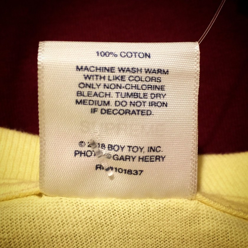 supreme-t-shirt-tag-new-detail-2.jpg
