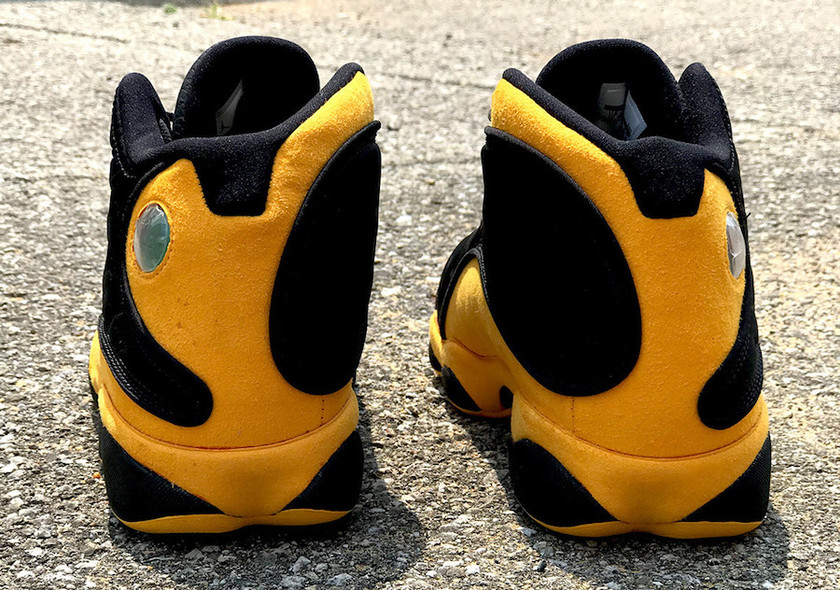 Carmelo-Anthony-Air-Jordan-13-Black-University-Gold-Red-4.jpg