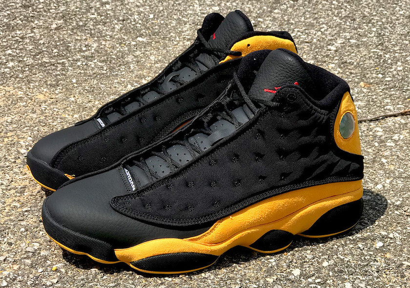 Carmelo-Anthony-Air-Jordan-13-Black-University-Gold-Red-1.jpg