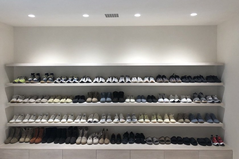 interesting-sneakers-in-this-just-tweeted-photo-from-kanye-west-1.jpg
