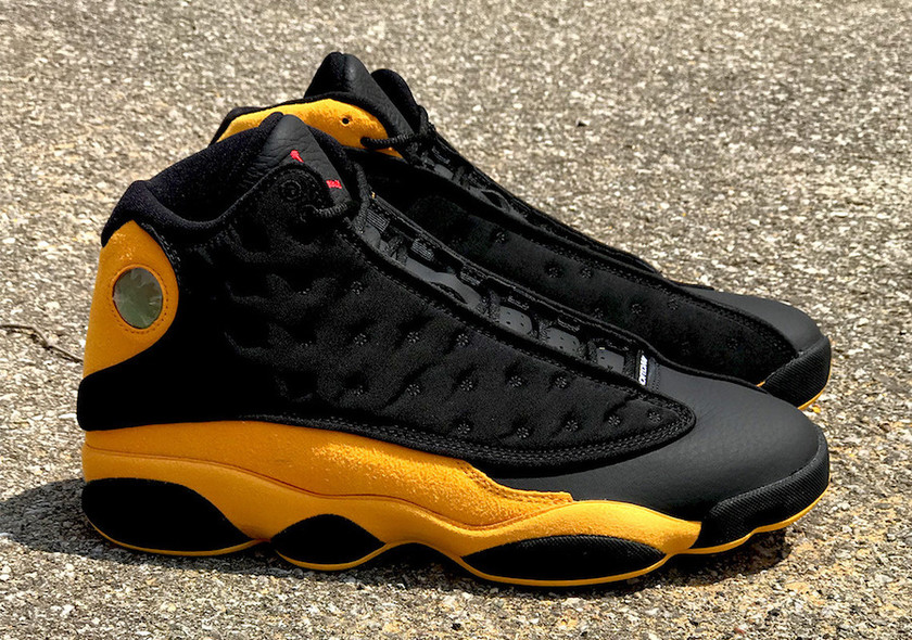 Carmelo-Anthony-Air-Jordan-13-Black-University-Gold-Red.jpg