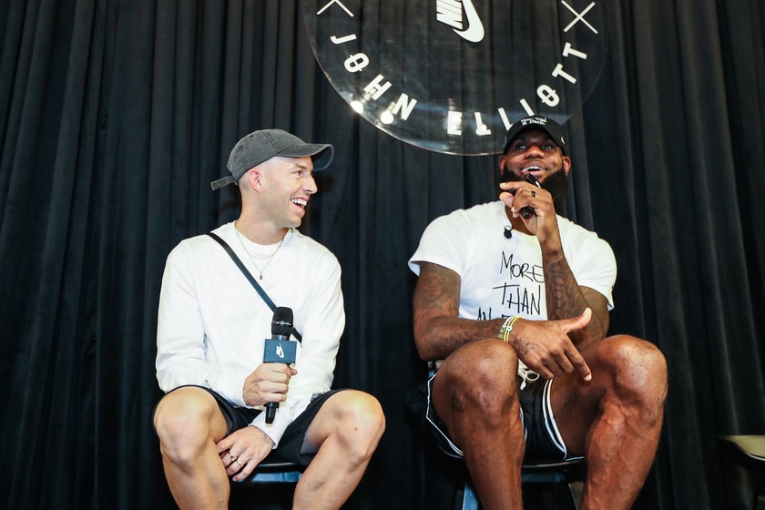 詹姆斯与艾略特一起解读Nike LeBron James x John Elliott系列的设计灵感_2.jpg