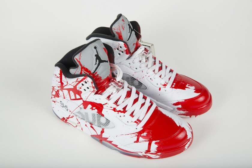 mr-brainwash-blitz-dj-am-custom-sneakers-5.jpg