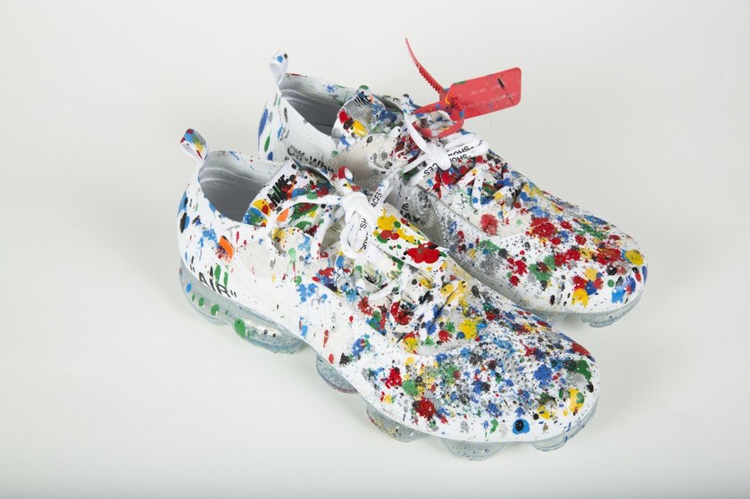 mr-brainwash-blitz-dj-am-custom-sneakers-3.jpg