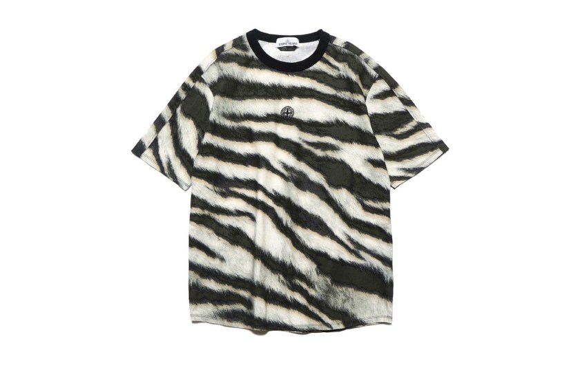 stone-island-fall-winter-2018-white-tiger-camo-capsule-05.jpg