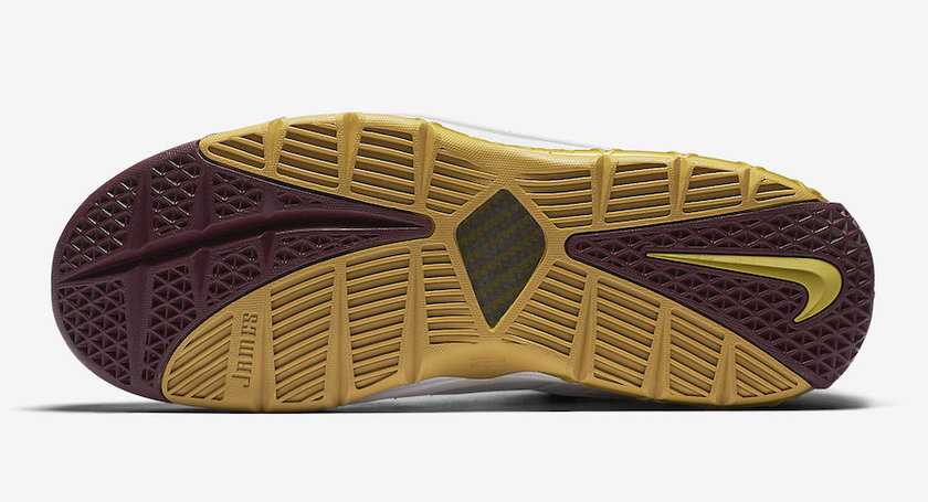 Nike-Zoom-LeBron-3-CTK-Christ-The-King-2018-Retro-1.jpg