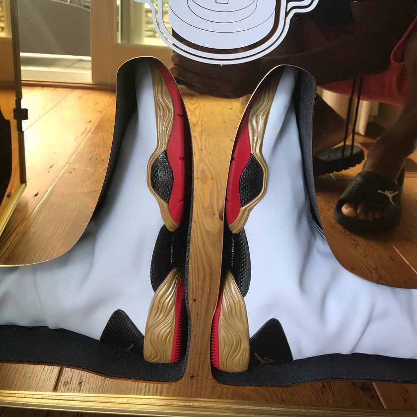 Ray-Allen-Air-Jordan-Retro-PE-Hall-of-Fame-Collection-2.jpg