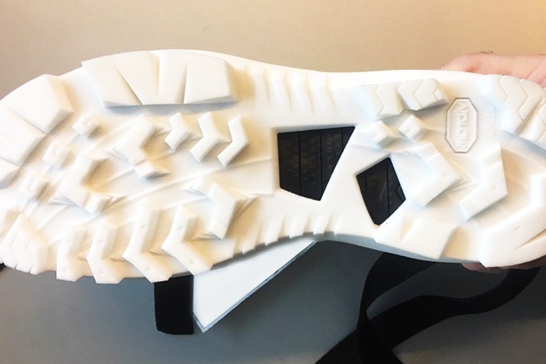 nike-alyx-vibram-sneaker-teaser-black-white-3.jpg