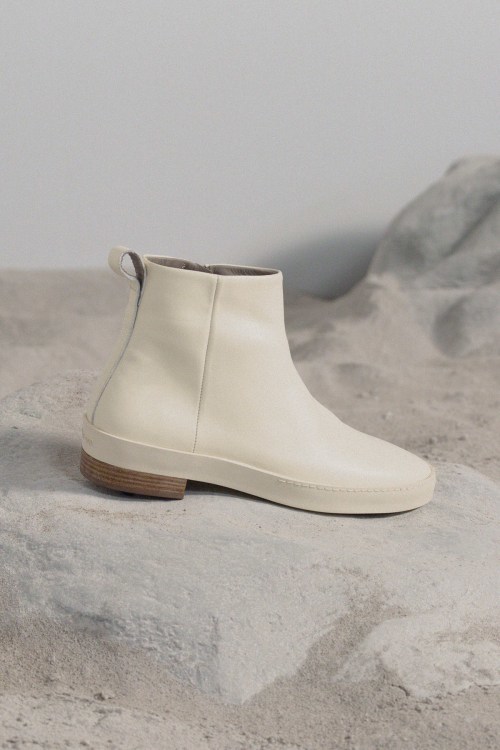 fear-of-god-sixth-collection-footwear-15.jpg