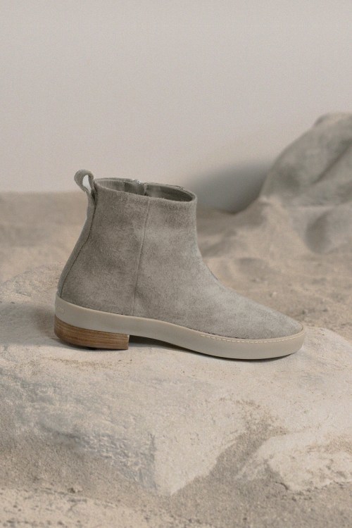 fear-of-god-sixth-collection-footwear-14.jpg