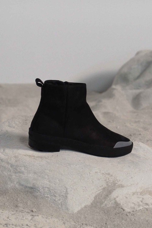 fear-of-god-sixth-collection-footwear-12.jpg