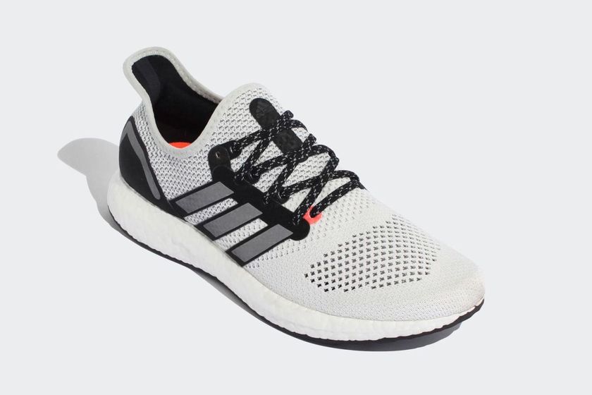 adidas-speedfactory-am4tky-3.jpg