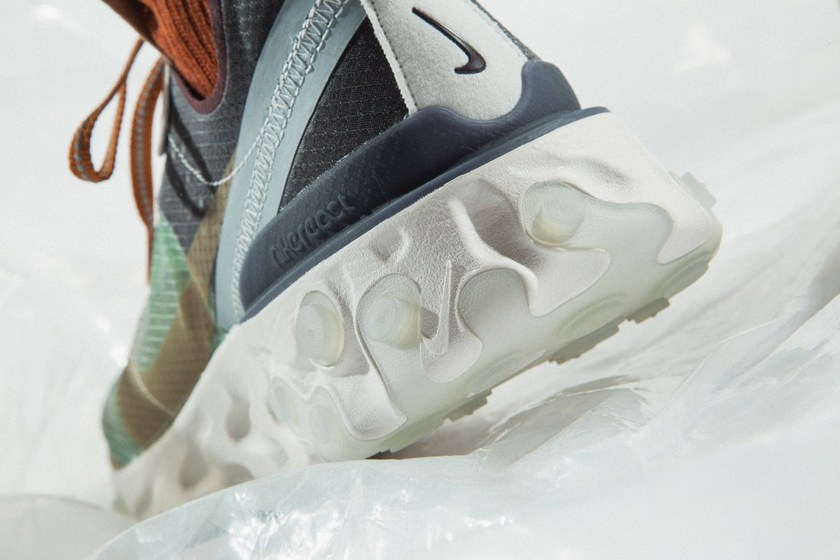 undercover-nike-react-element-87-on-foot-look-11.jpg