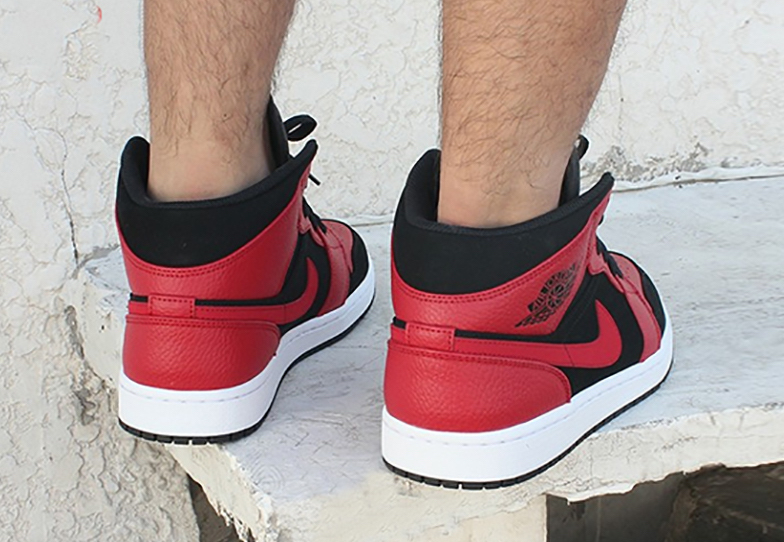 Air-Jordan-1-Mid-Bred-554724-054-Release-Date-1.jpg