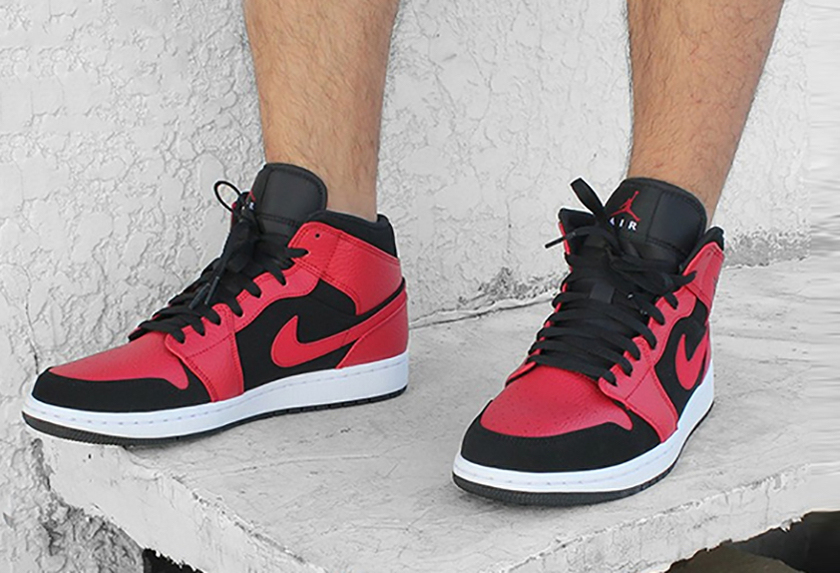 Air-Jordan-1-Mid-Bred-554724-054-Release-Date.jpg