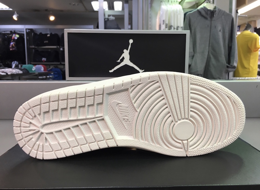 Air-Jordan-1-High-Double-Strap-Red-White-AQ7924-601-4.jpg