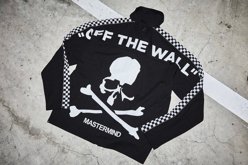 https_2F2Fhypebeast.com2Fimage2F20182F092Fmastermind-japan-vans-old-skool-tracksuit-collaboration-002.jpg