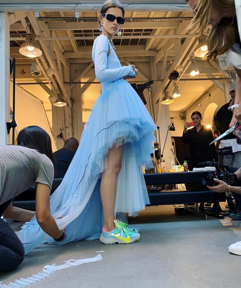 virgil-abloh-bella-hadid-off-white-womens-sneaker-teaser-03.jpg