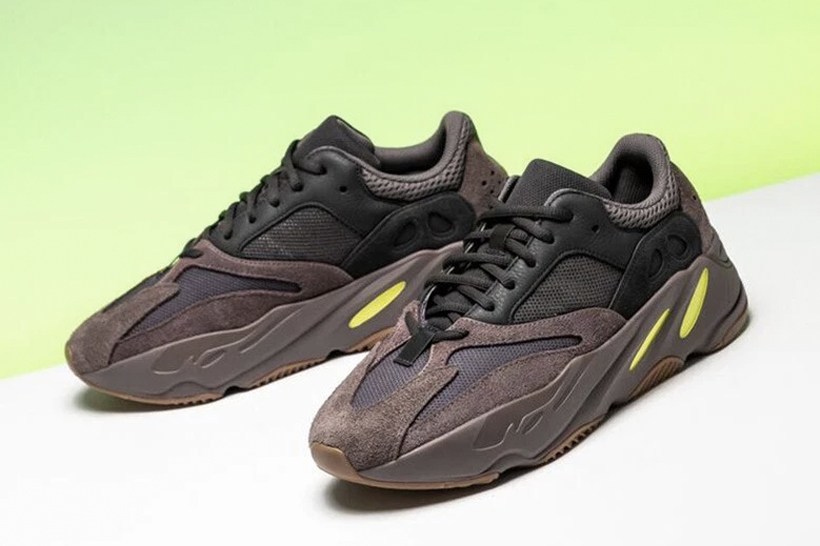 adidas-yeezy-boost-700-mauve-closer-look-6.jpg