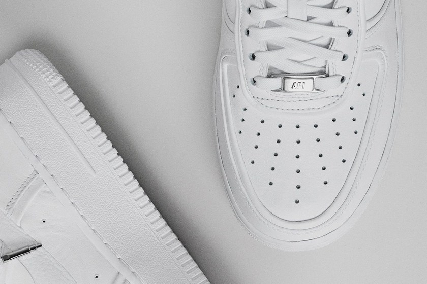 john-elliot-nike-double-tongue-air-force-1-low-003.jpg