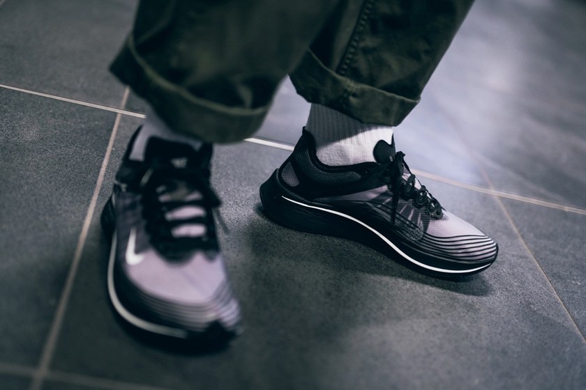 gyakusou-nike-zoom-fly-collab-sneaker-on-foot-3.jpg