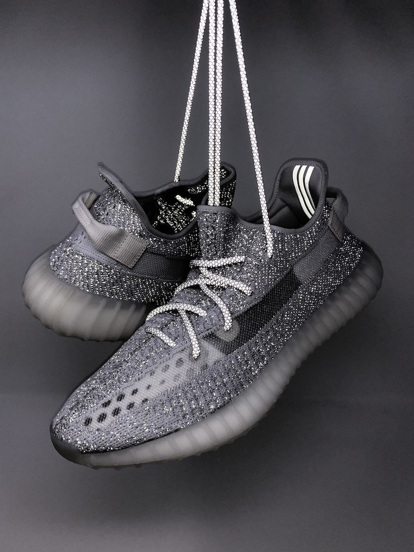 adidas-yeezy-boost-350-v2-static-3m-reflective-details-1.jpg