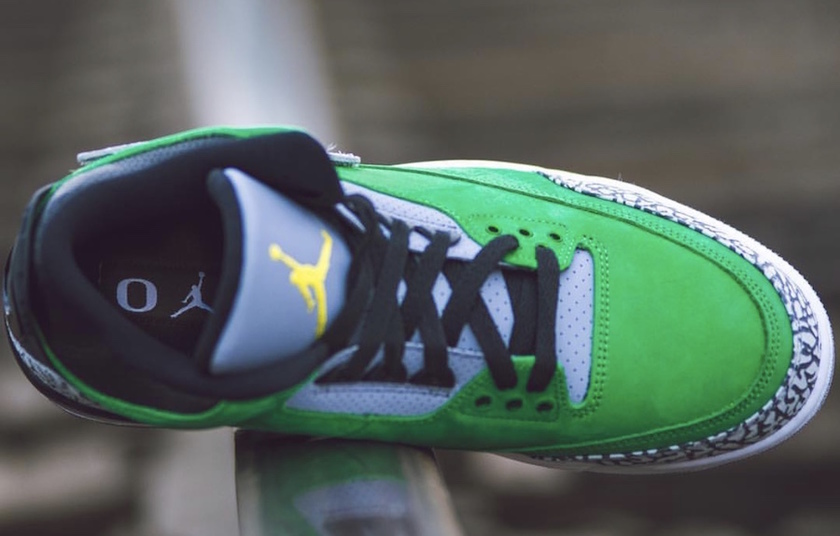 Oregon-Ducks-Air-Jordan-3-Tinker-4.jpg