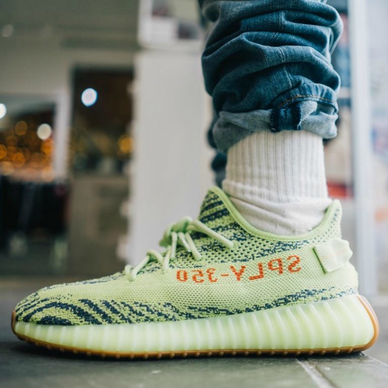 semi-frozen-yellow-adidas-yeezy-boost-350-v2-kanye-west-topwear-768x768.jpg