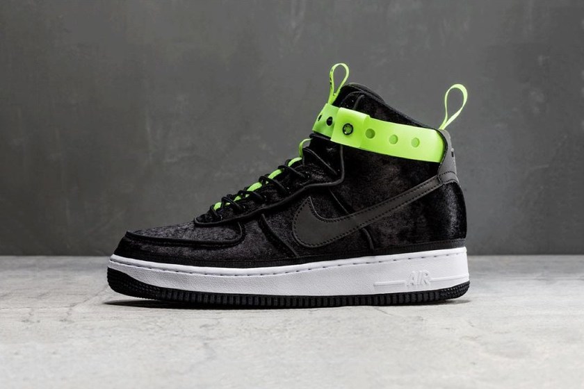 magic-stick-nike-air-force-1-vip-black-1.jpg