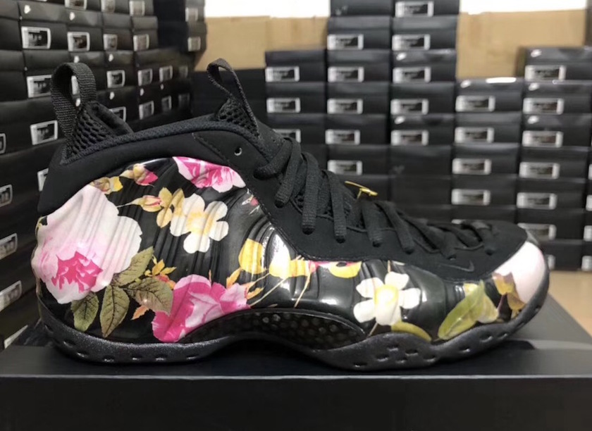 Nike Air Foamposite One Floral 2019å叿¥æä»·æ ¼