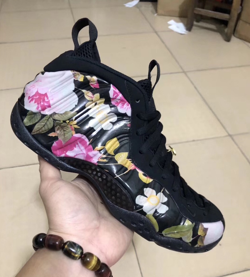 Nike Air Foamposite One Floral 2019å叿¥æä»·æ ¼