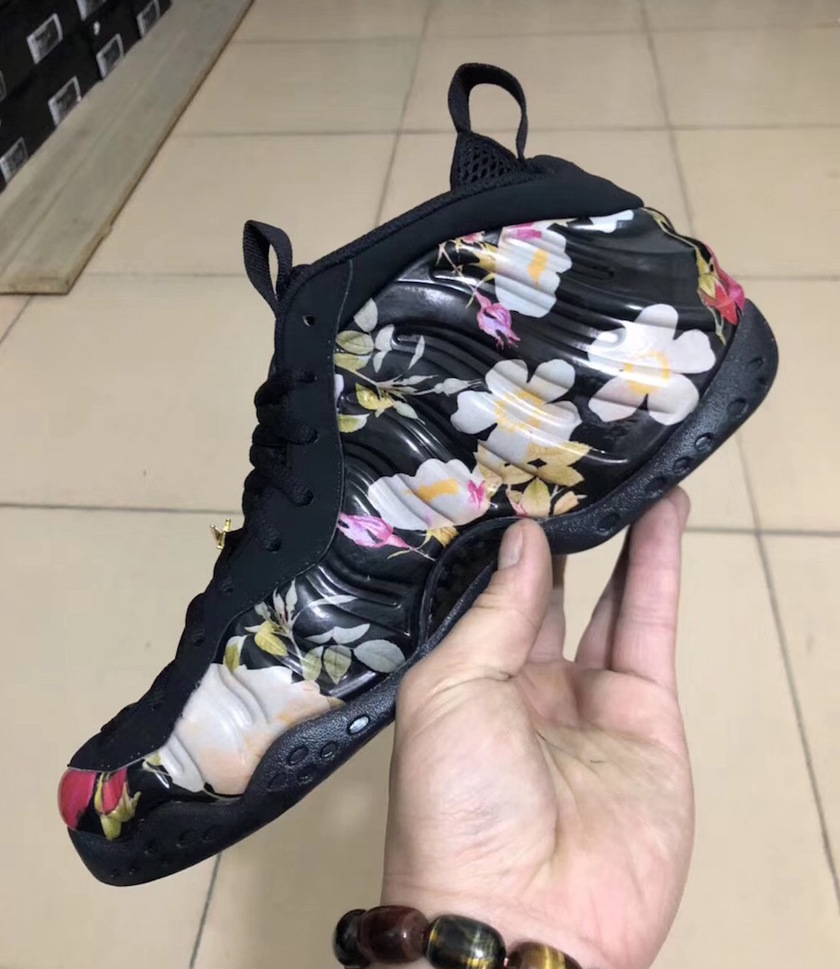 Nike Air Foamposite One Floral 2019å叿¥æä»·æ ¼