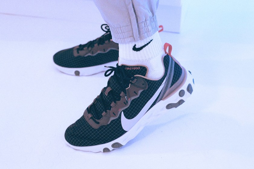 nike-react-element-55-size-exclusive-sneaker-details-3.jpg