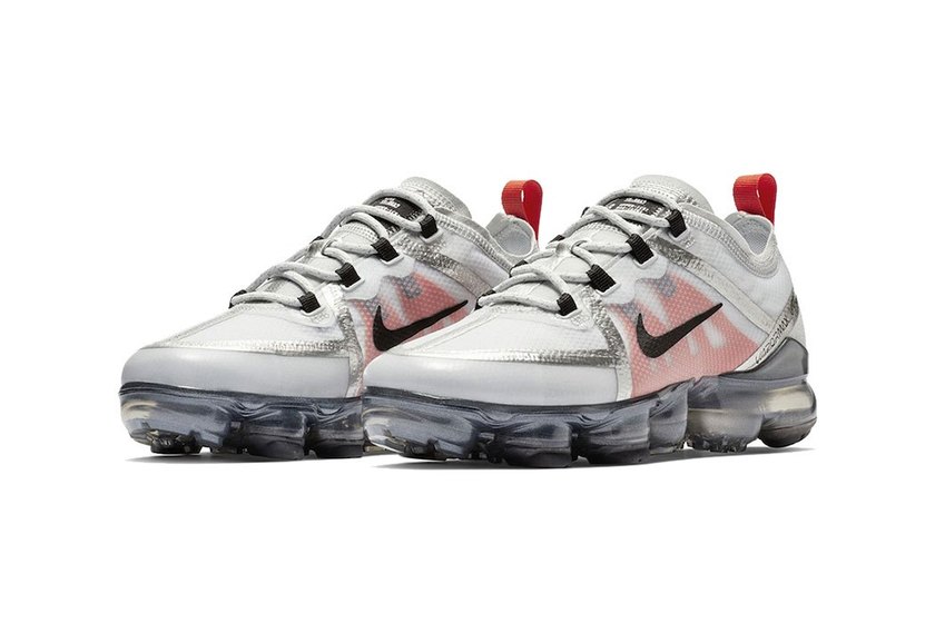 nike-air-vapormax-2019-white-black-metallic-silver-red-release-information-3.jpg
