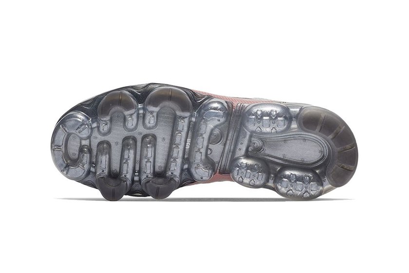 nike-air-vapormax-2019-white-black-metallic-silver-red-release-information-1.jpg