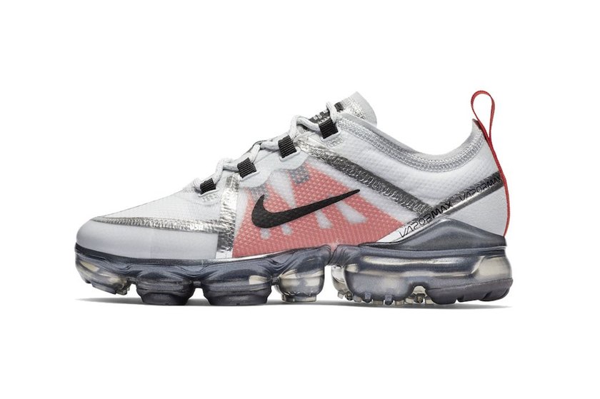 nike-air-vapormax-2019-white-black-metallic-silver-red-release-information-4.jpg