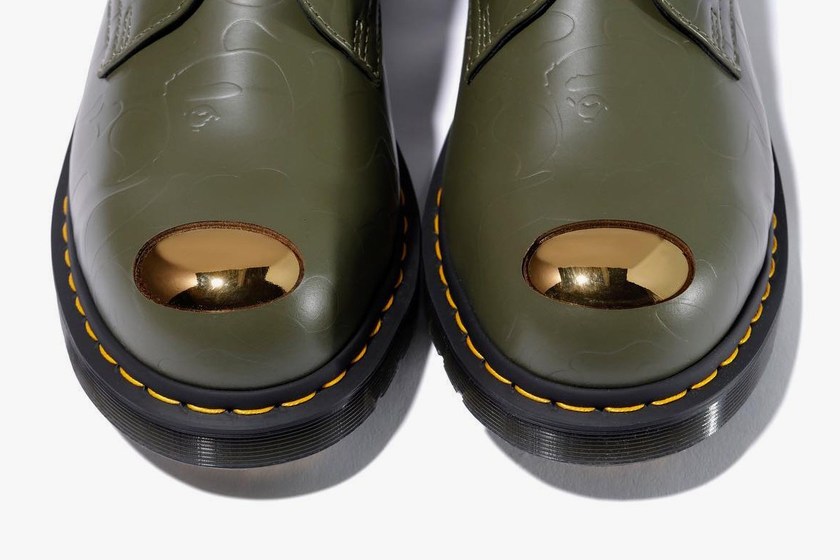 https_2F2Fhypebeast.com2Fimage2F20182F112Fbape-dr-martens-boot-collaboration-steel-toe-golden-2.jpg