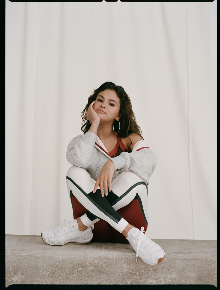 selena_20181130_009-thumb-1824x2400-973419.jpg