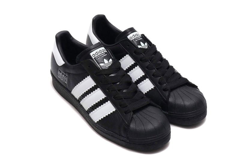 https_2F2Fhypebeast.com2Fimage2F20182F122Fadidas-superstar-80s-enlarged-stripes-006.jpg