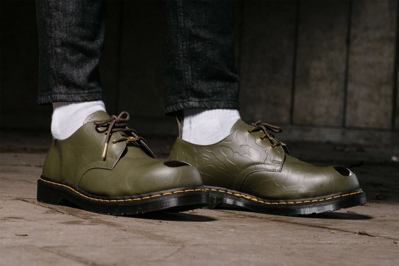 A BATHING APEÂ:registered: x Dr. Martens å
¨æ°è¯ä¹ç³»ååéç»å ´