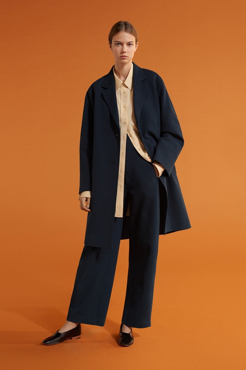 主æé:registered::registered:è±è²èª¿ - UNIQLO U 2019 æ¥å¤ç³»å Lookbook æ£å¼ç¼ä½
